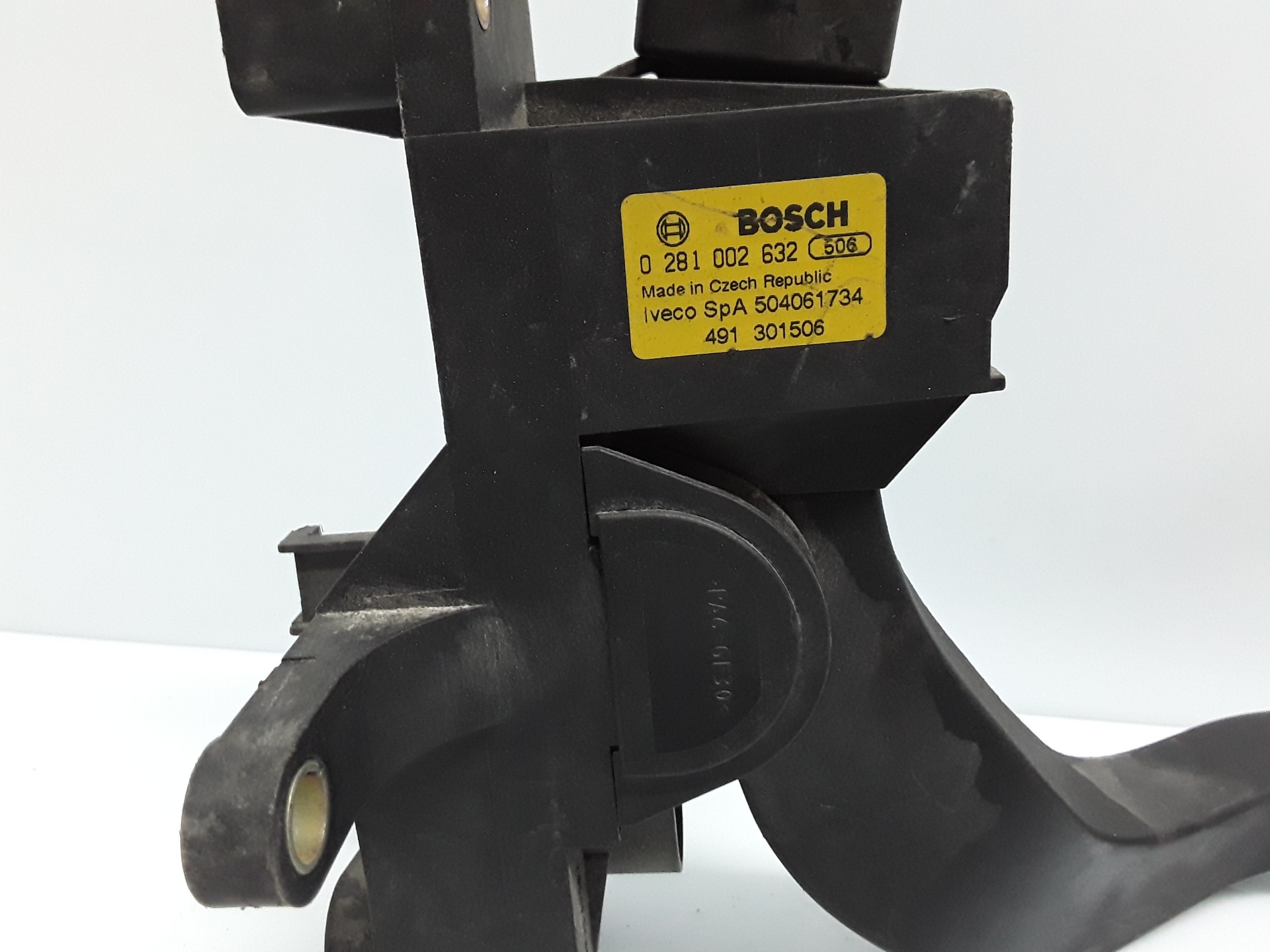 Pedal acelerador