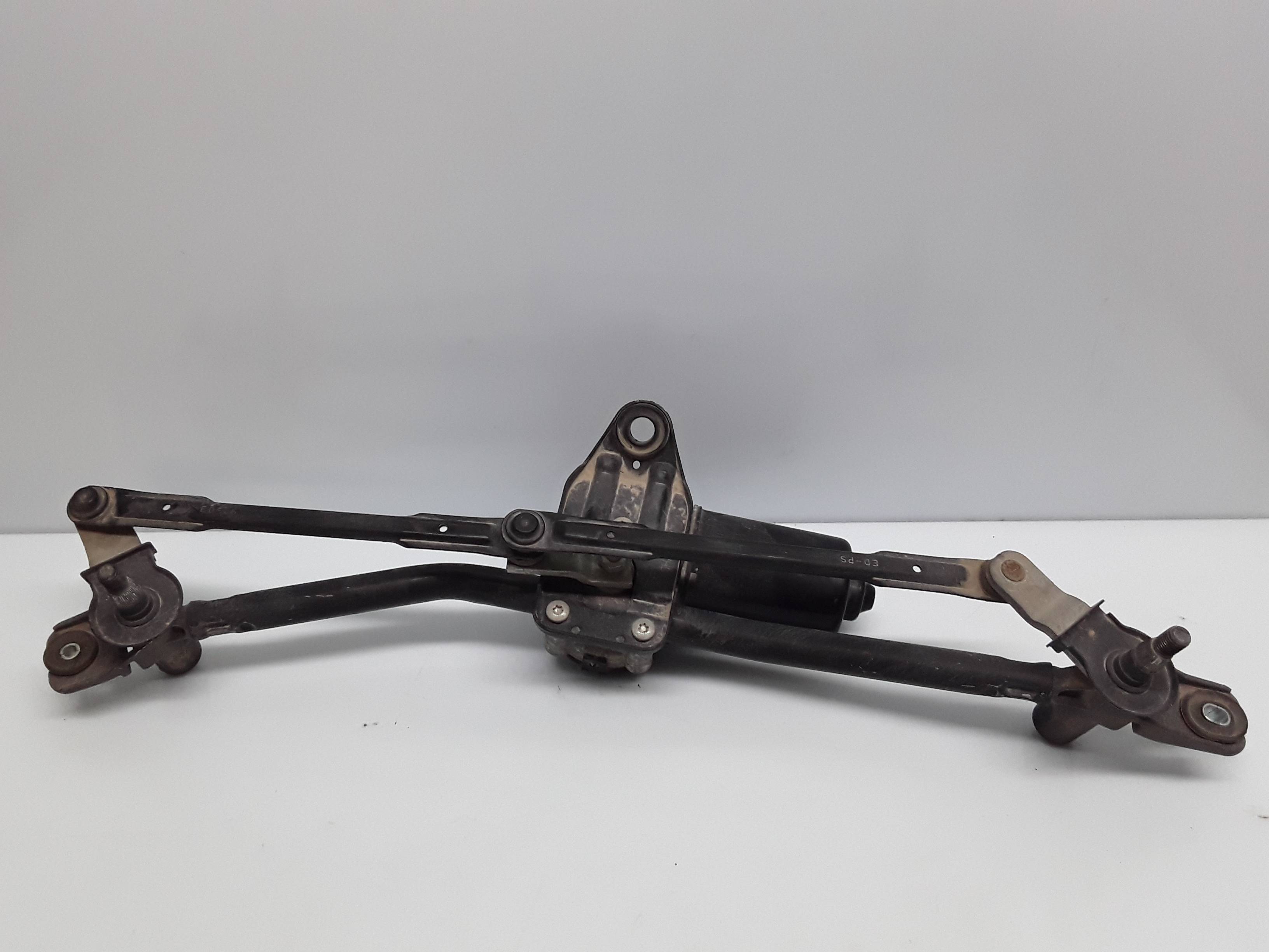 Motor limpia delantero
