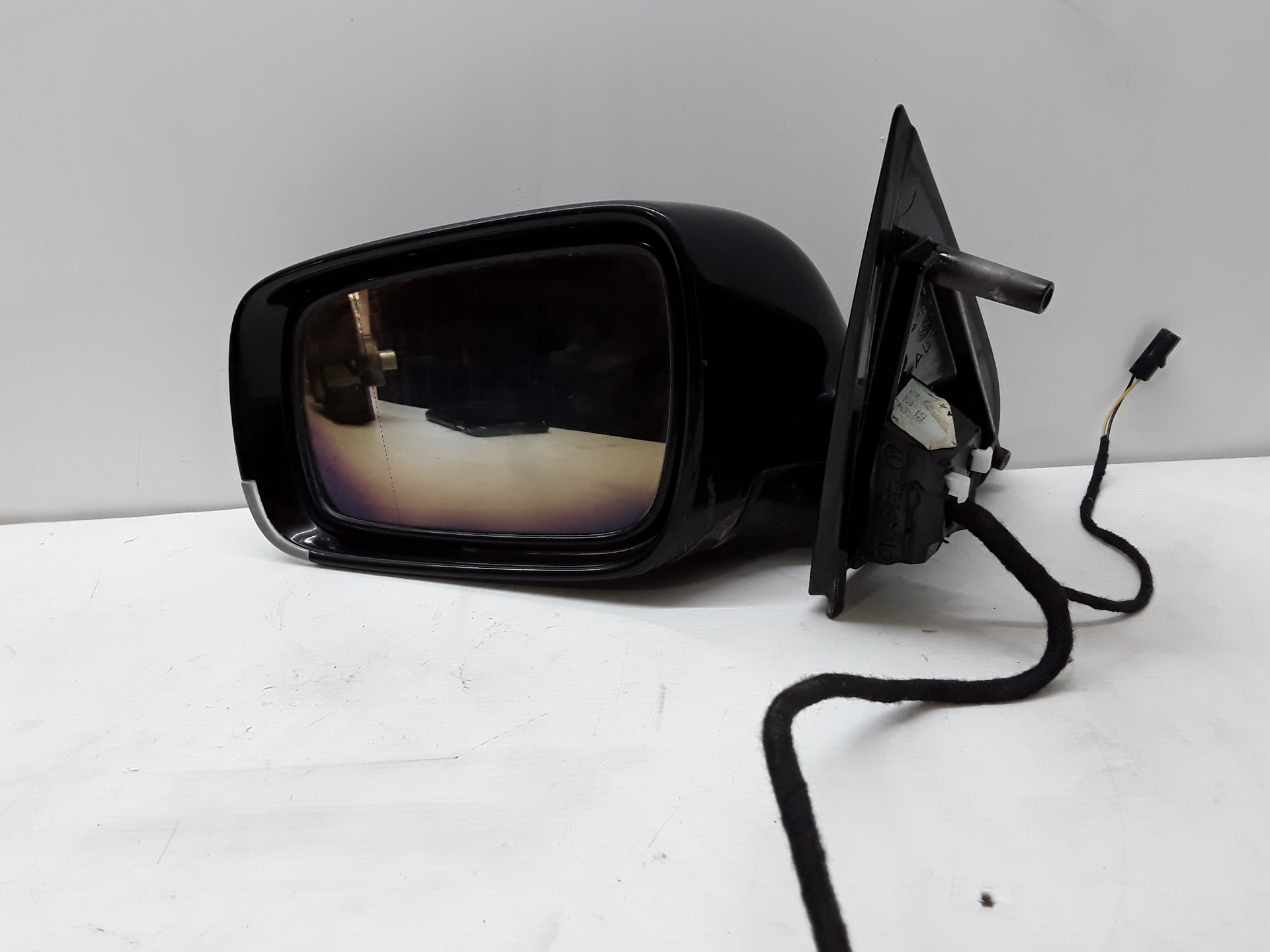 Retrovisor izquierdo