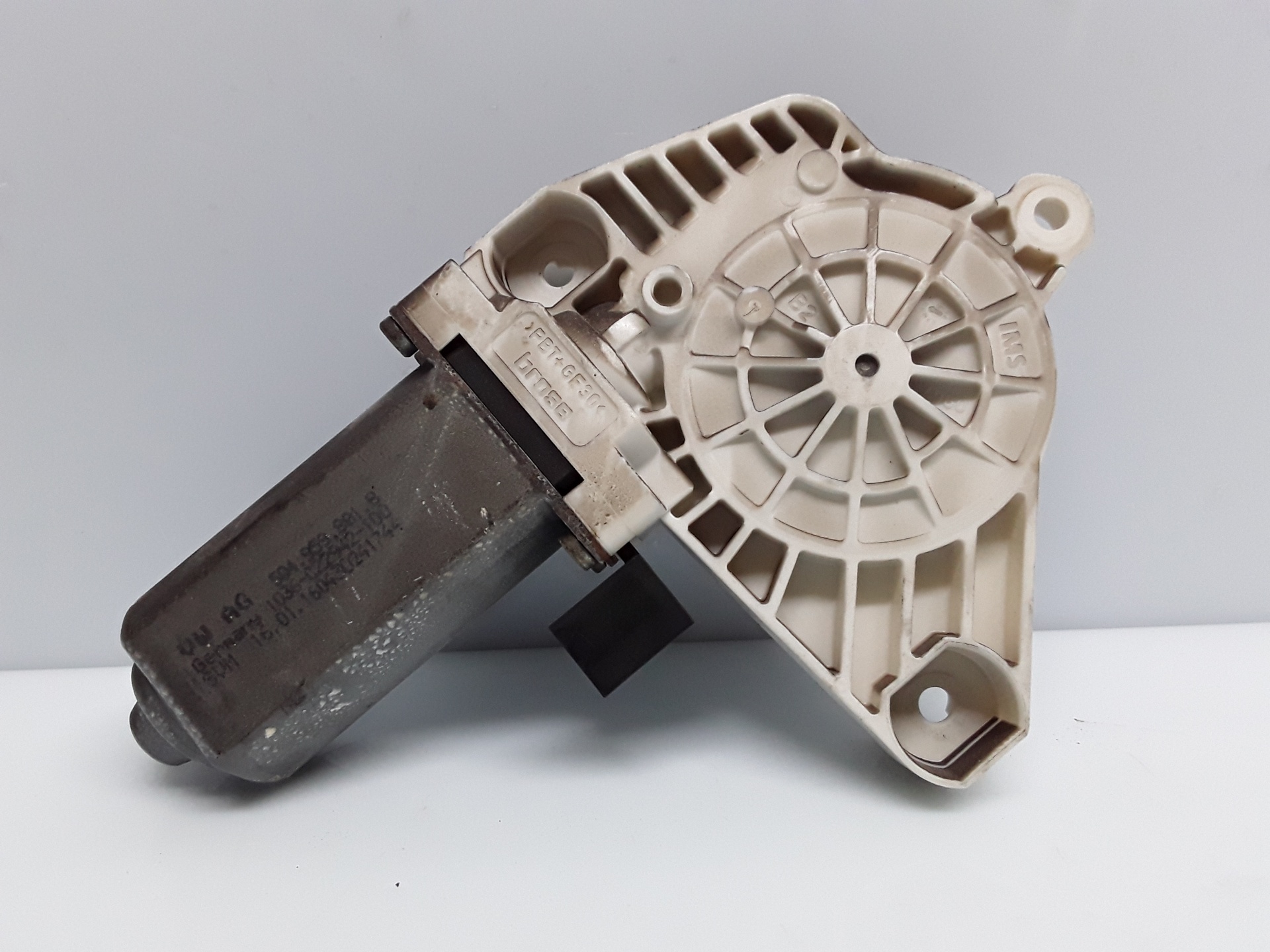 Motor elevalunas delantero izquierdo