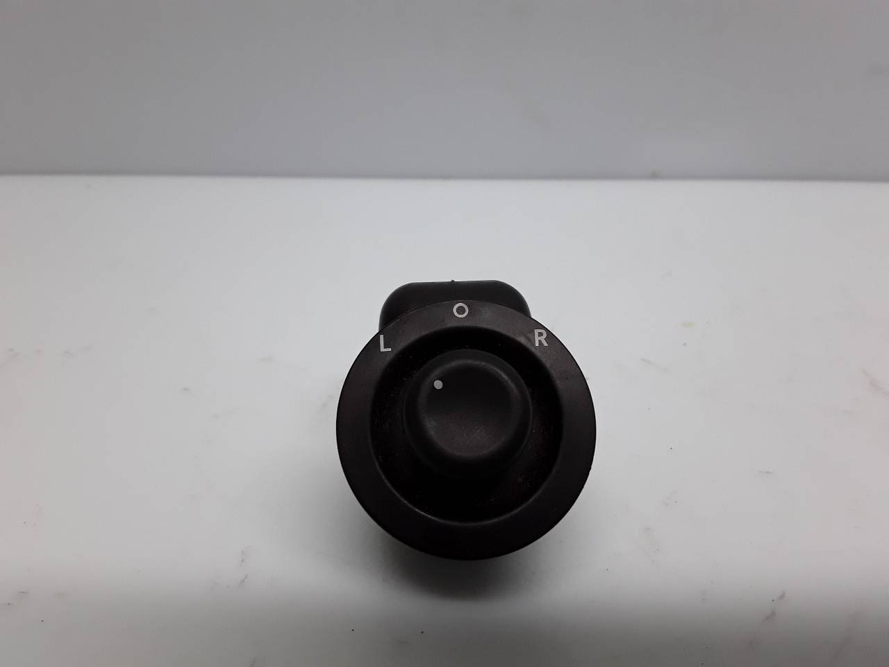 Mando retrovisor, foto 1 de 2