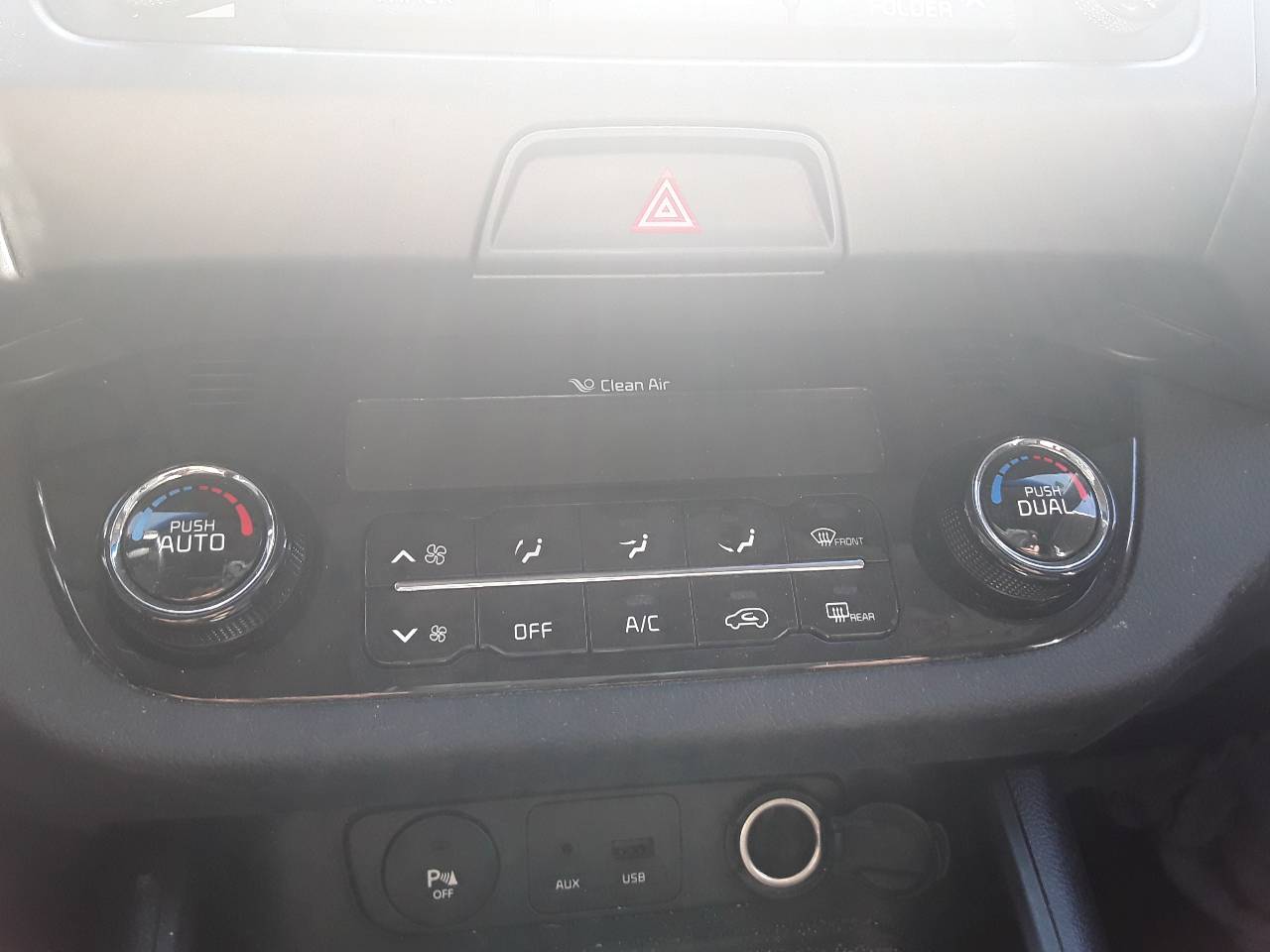 Climate control panel, photo 1 of 1