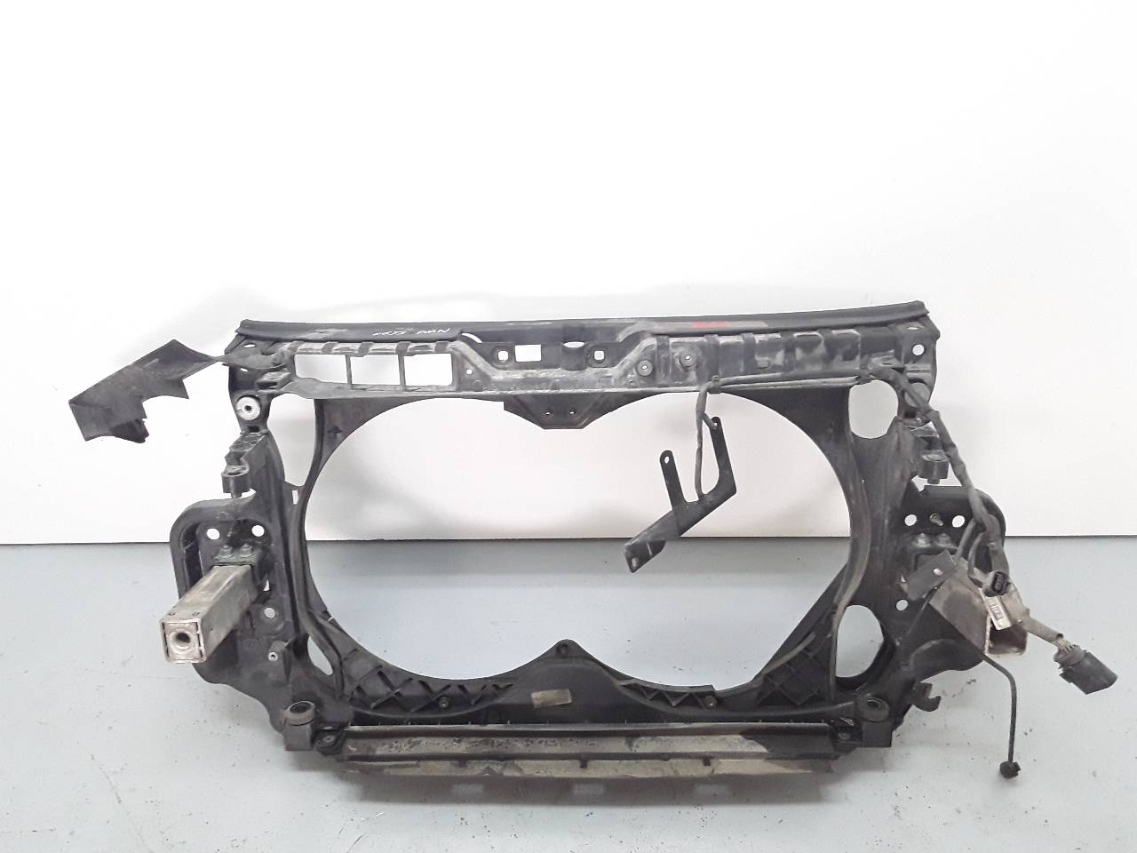 Panel frontal