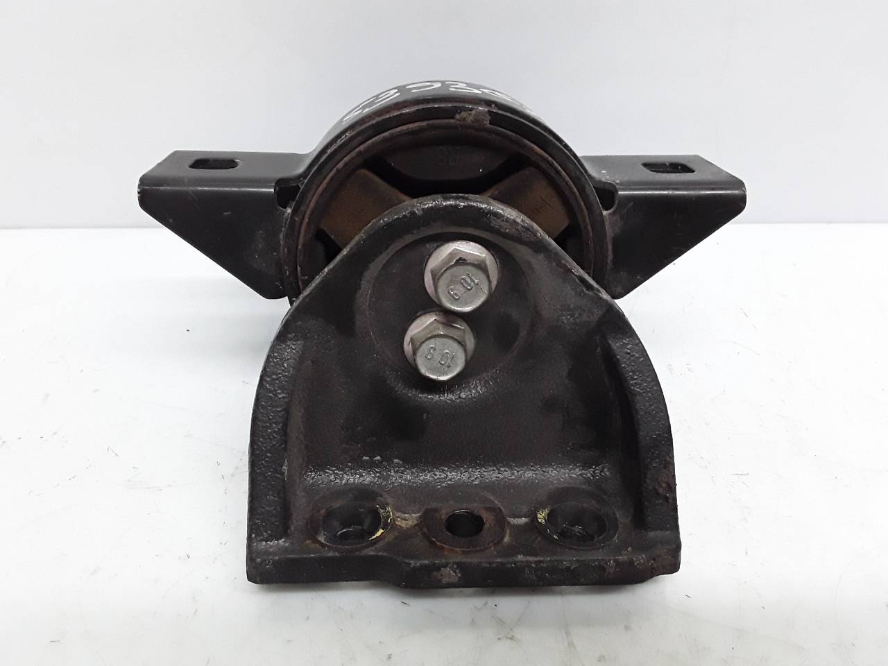 Soporte motor derecho, foto 1 de 4