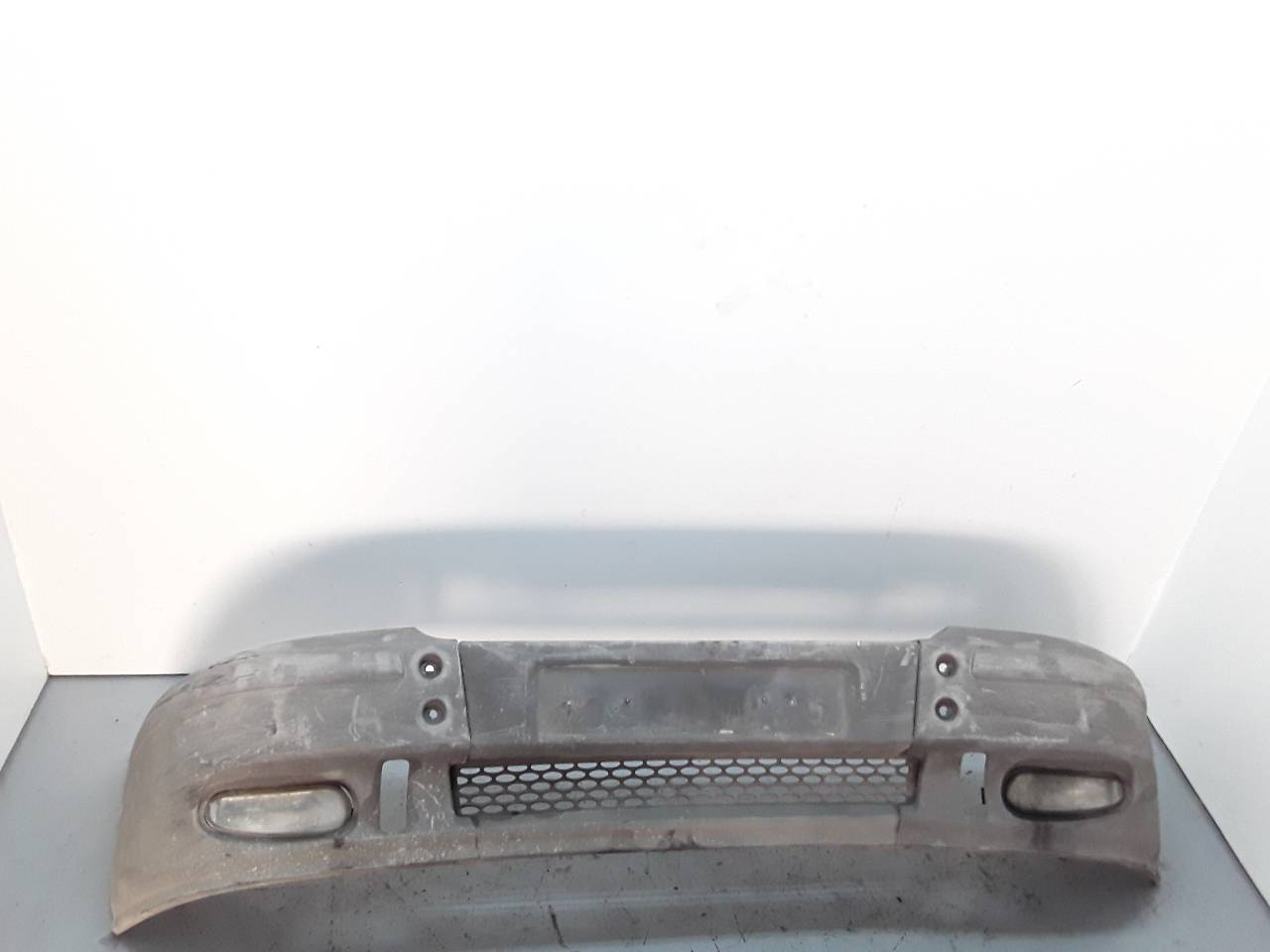 Paragolpes delantero, foto 1 de 4