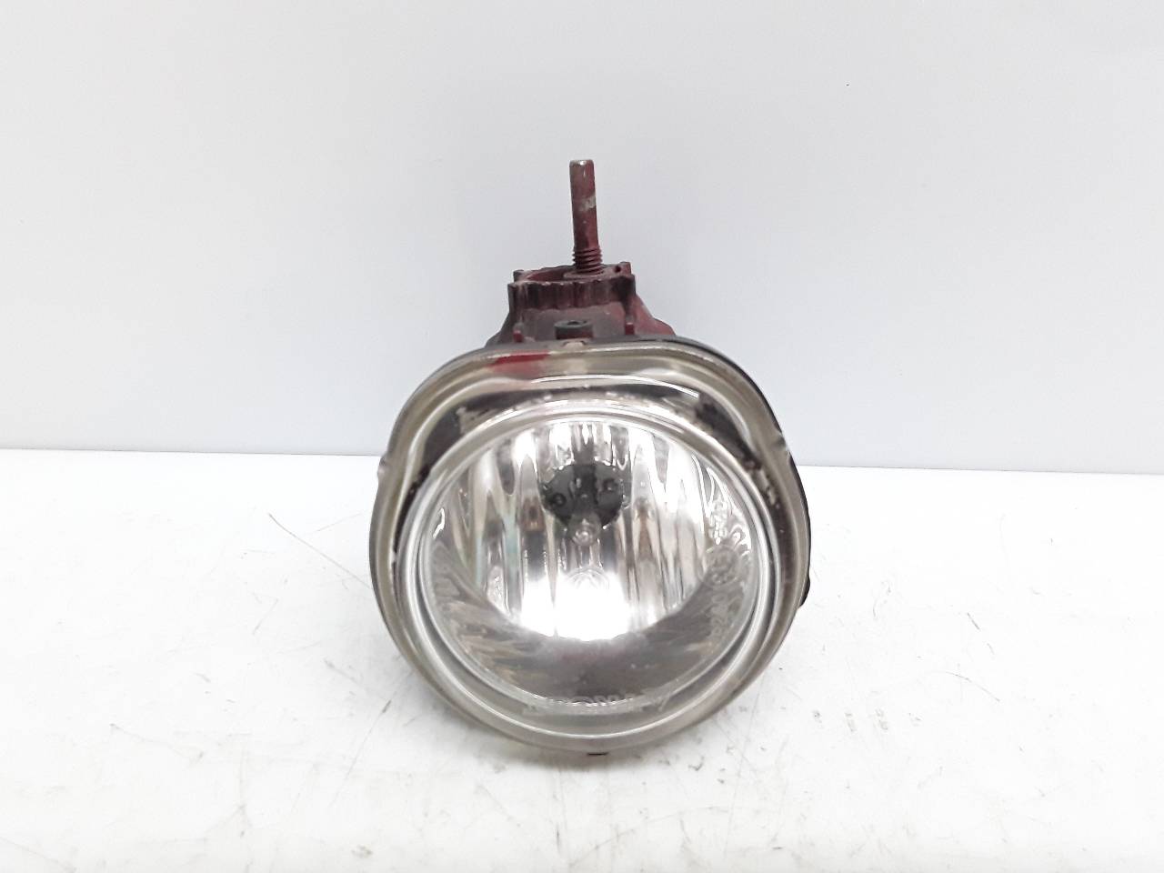 Faro antiniebla derecho, foto 1 de 3