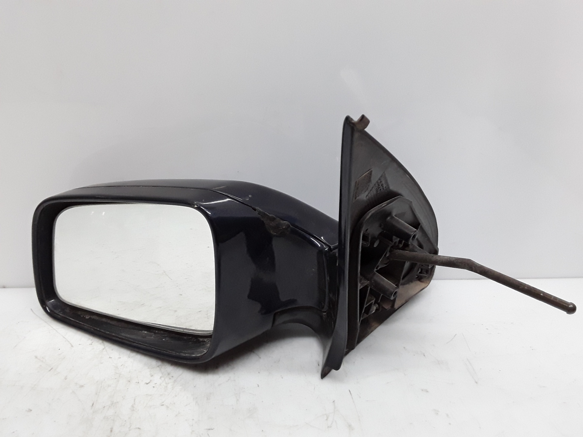 Retrovisor izquierdo