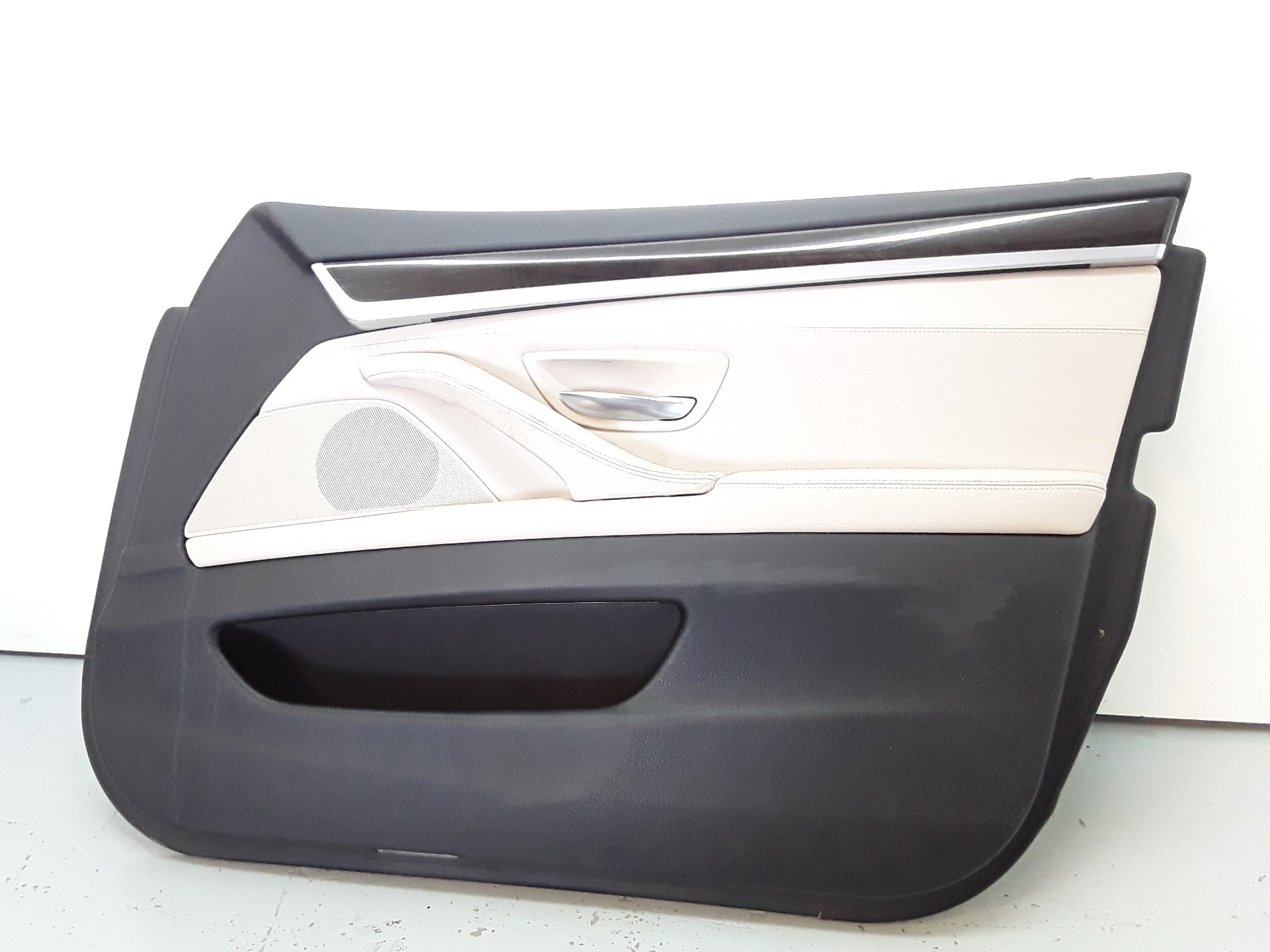 Rivestimento portiera anteriore destra, foto 1 di 3