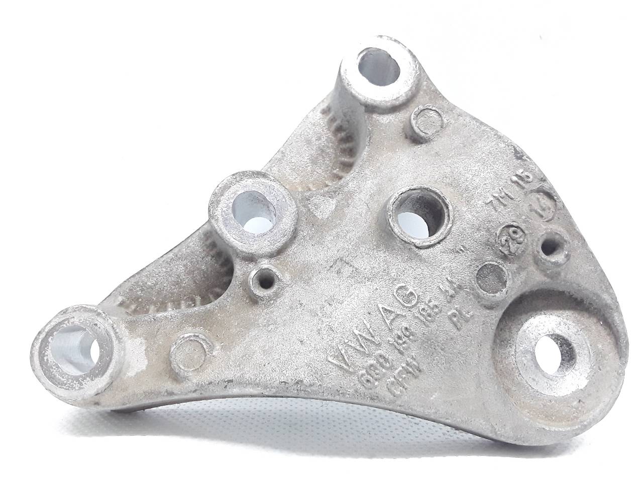 Soporte motor derecho, foto 1 de 2