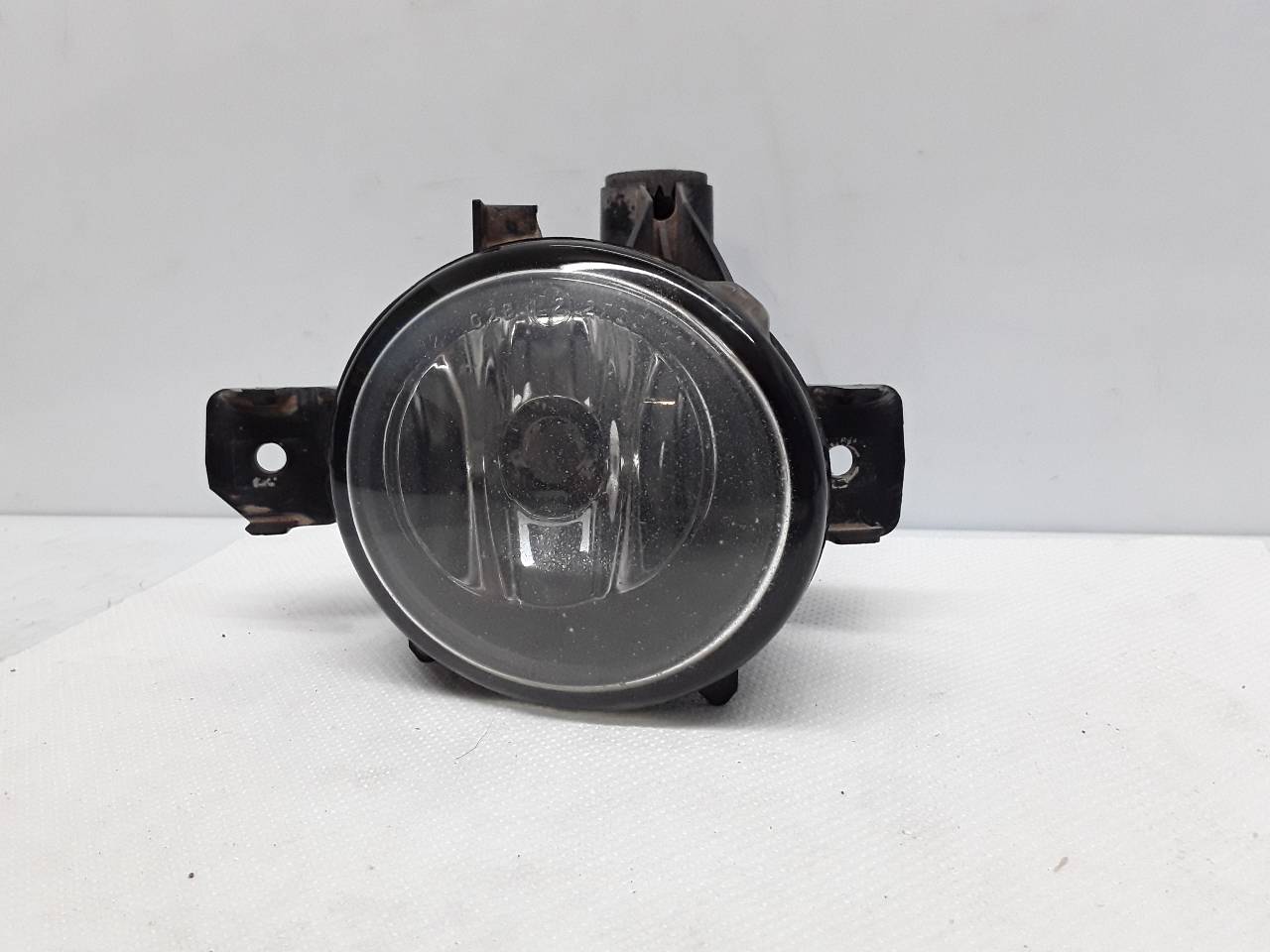 Faro antiniebla derecho, foto 1 de 4