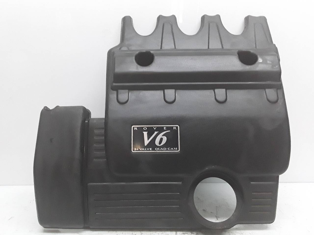 Engine cover, photo 1 of 2