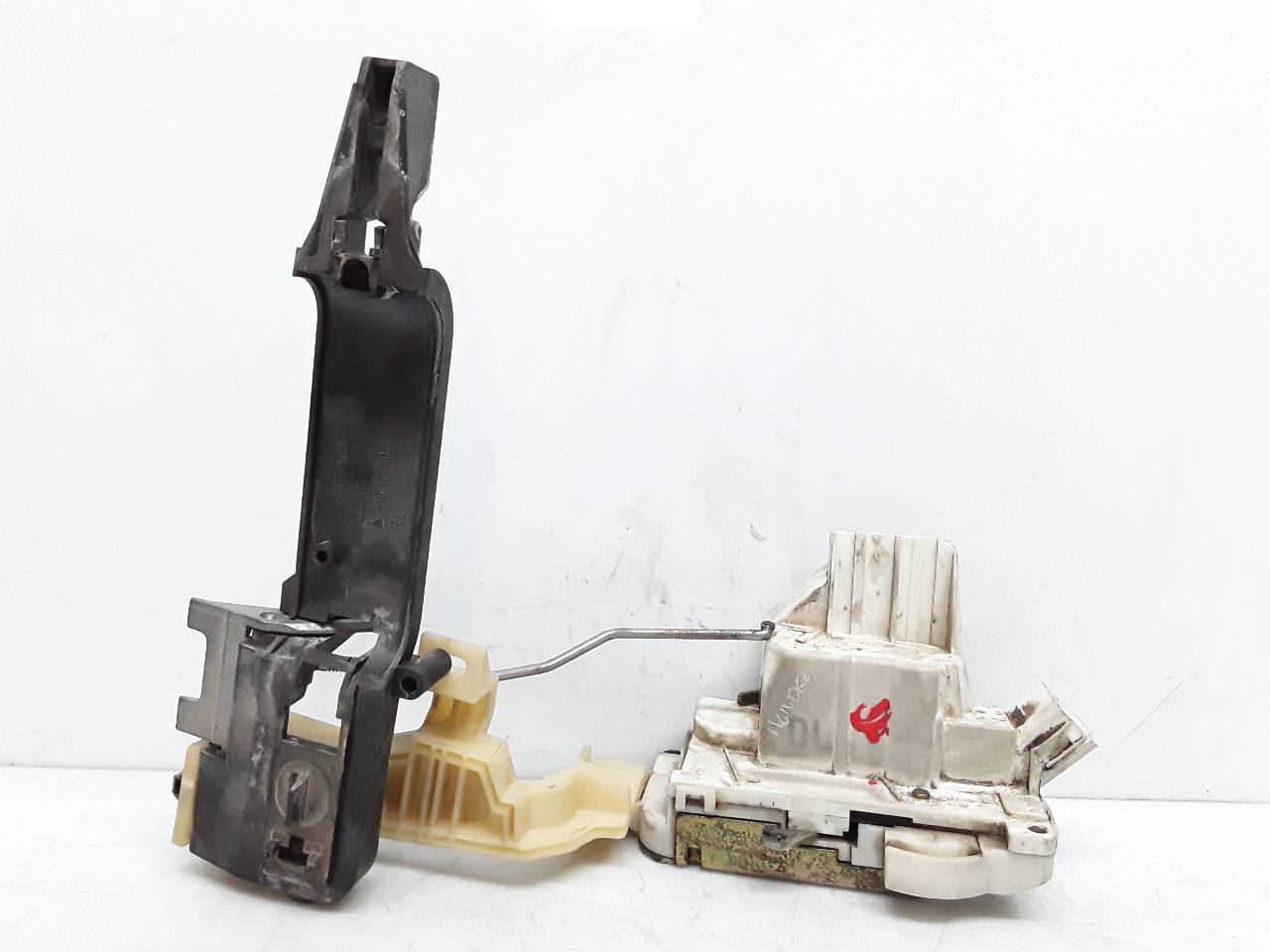Cerradura puerta delantera derecha, foto 1 de 4