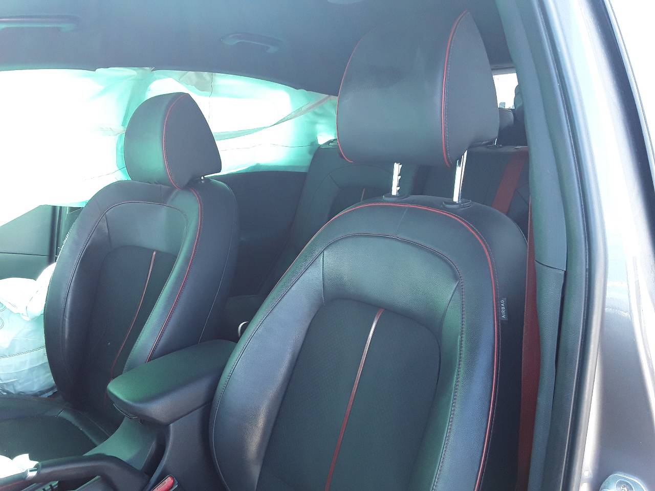 Asiento delantero izquierdo