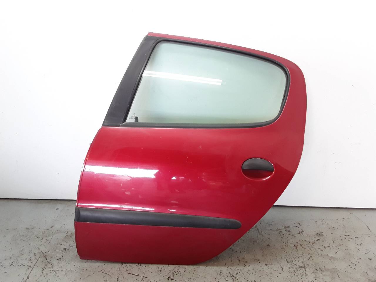Puerta trasera izquierda