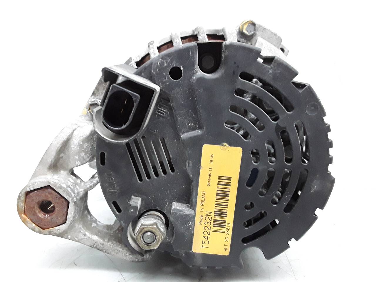 Alternador