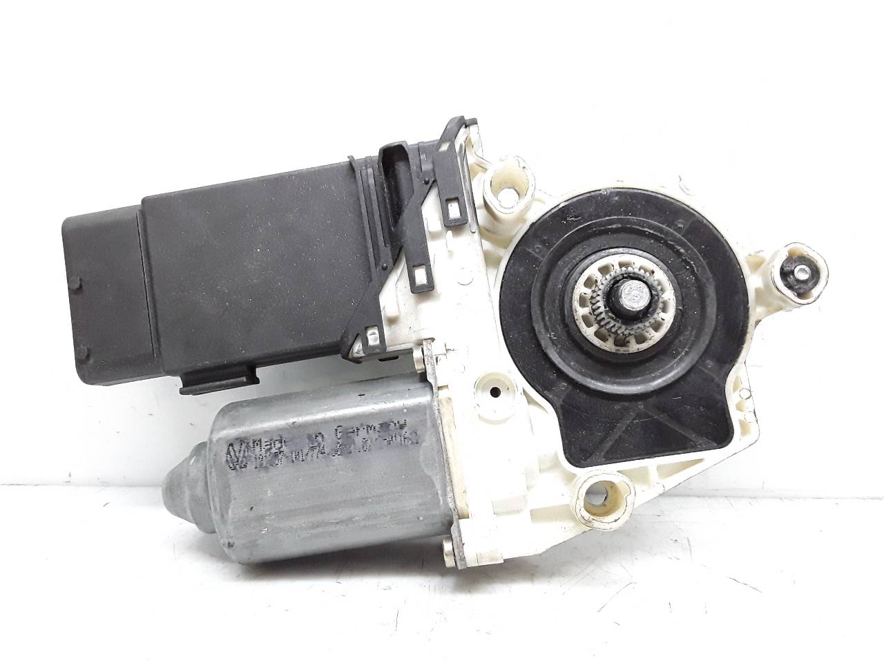 Motor elevalunas delantero izquierdo, foto 1 de 4