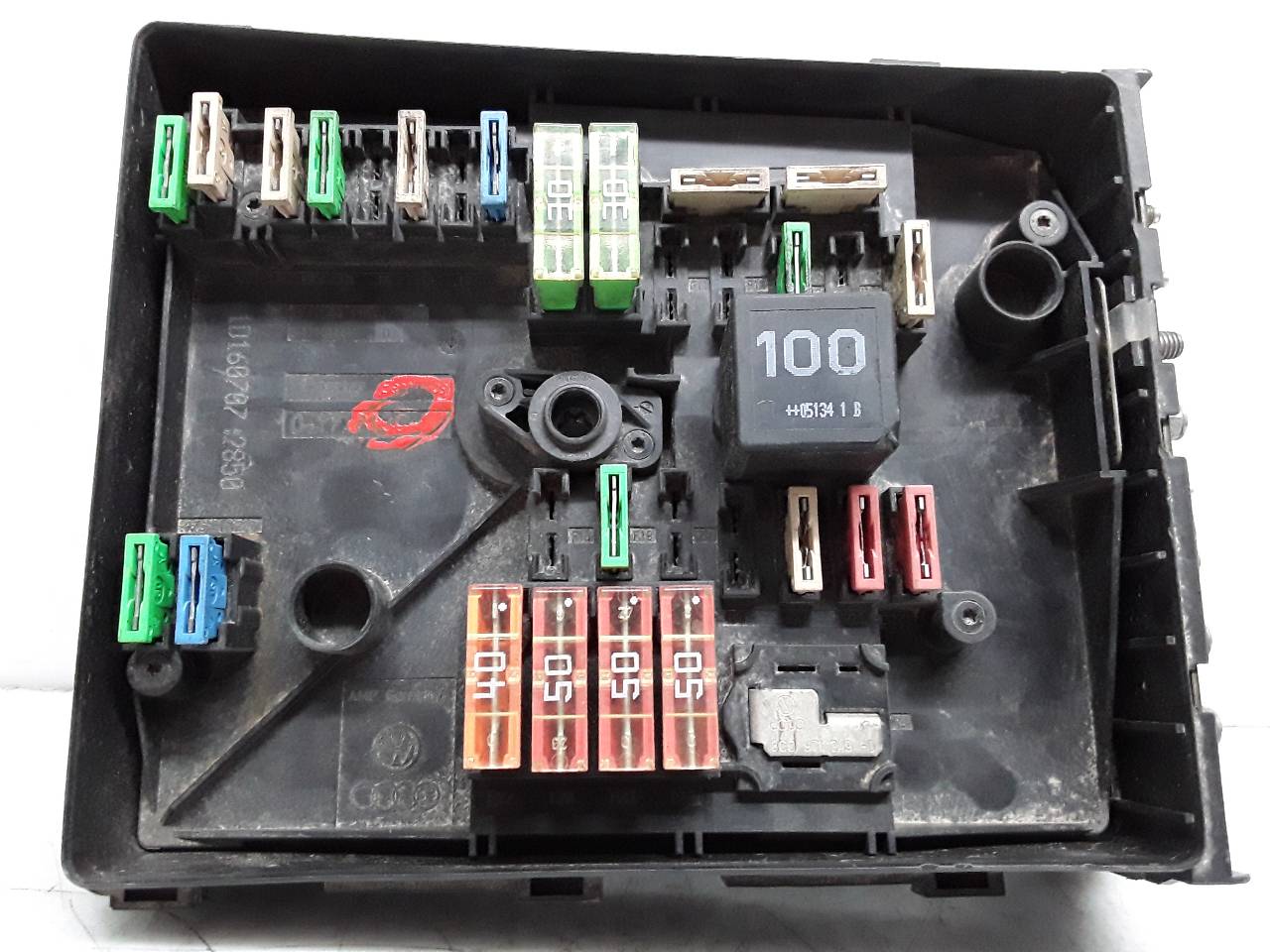 Caja reles / fusibles