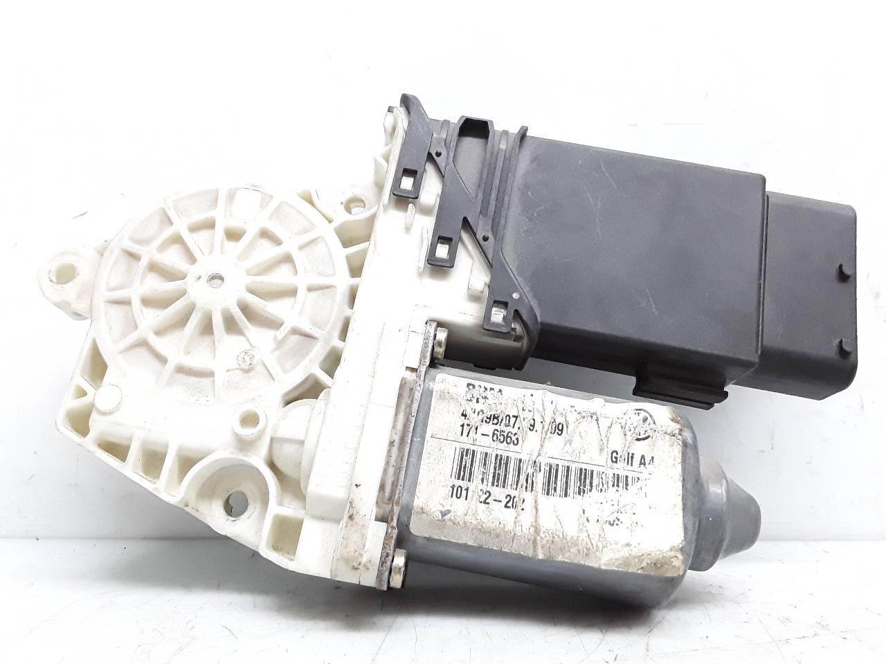 Motor elevalunas delantero izquierdo