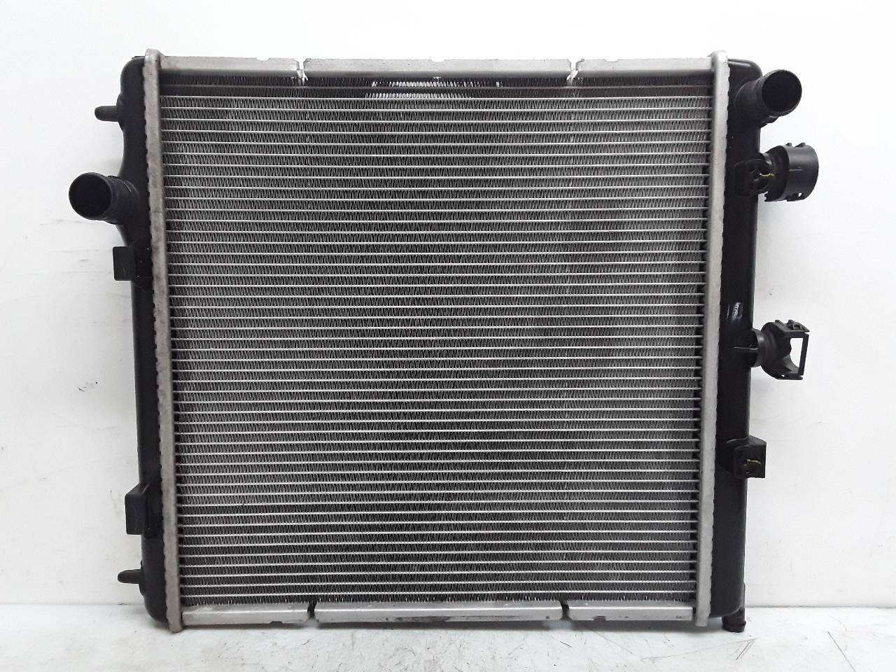 Water radiator, photo 1 of 3