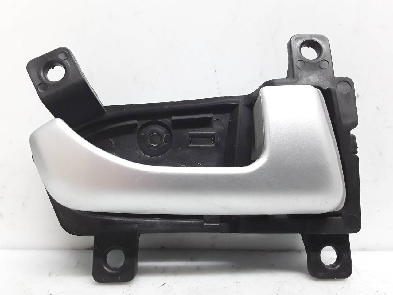 Front right inner door handle, photo 1 of 2