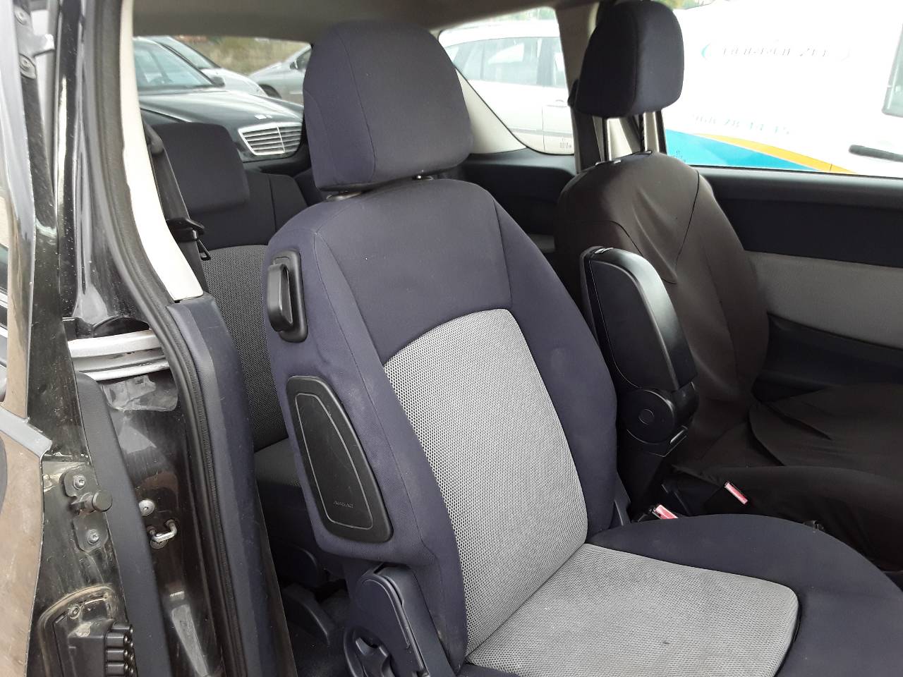 Asiento delantero derecho