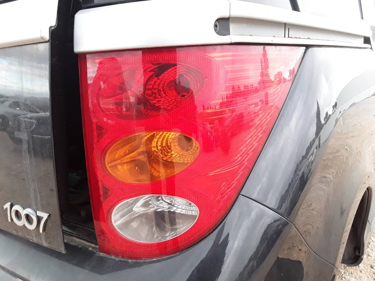 Piloto trasero derecho