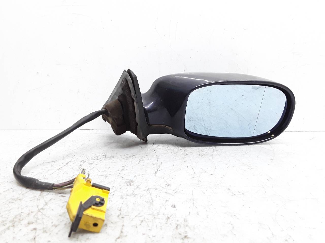 Retrovisor derecho