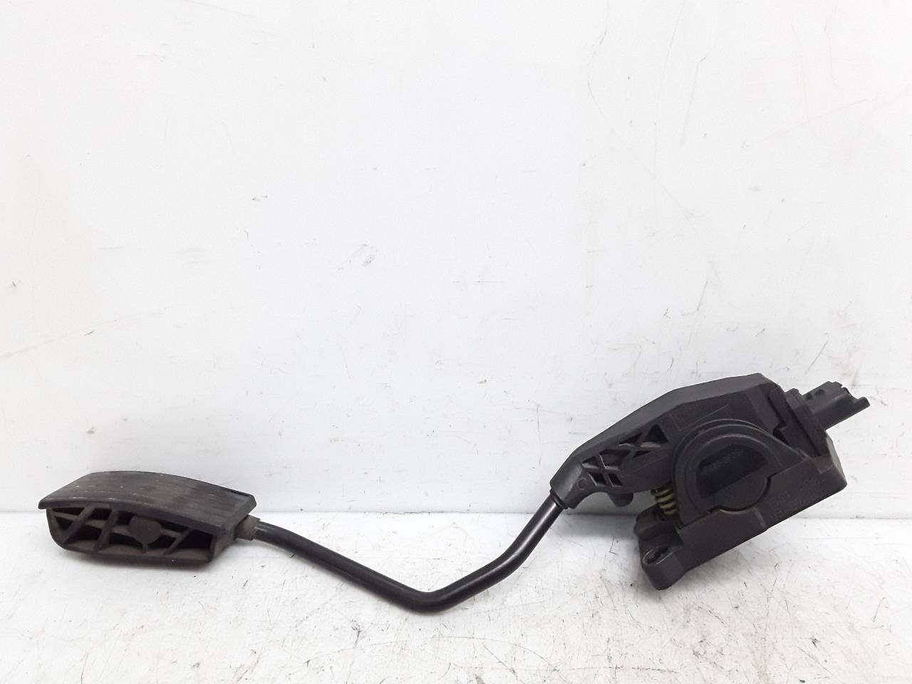Pedal acelerador