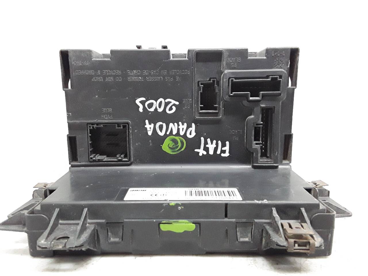 Caja reles / fusibles, foto 1 de 3