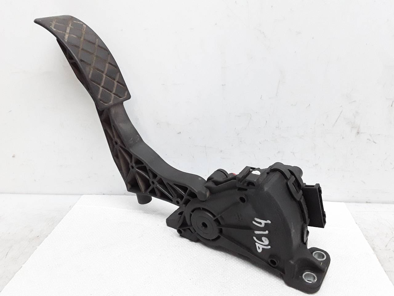 Pedal acelerador