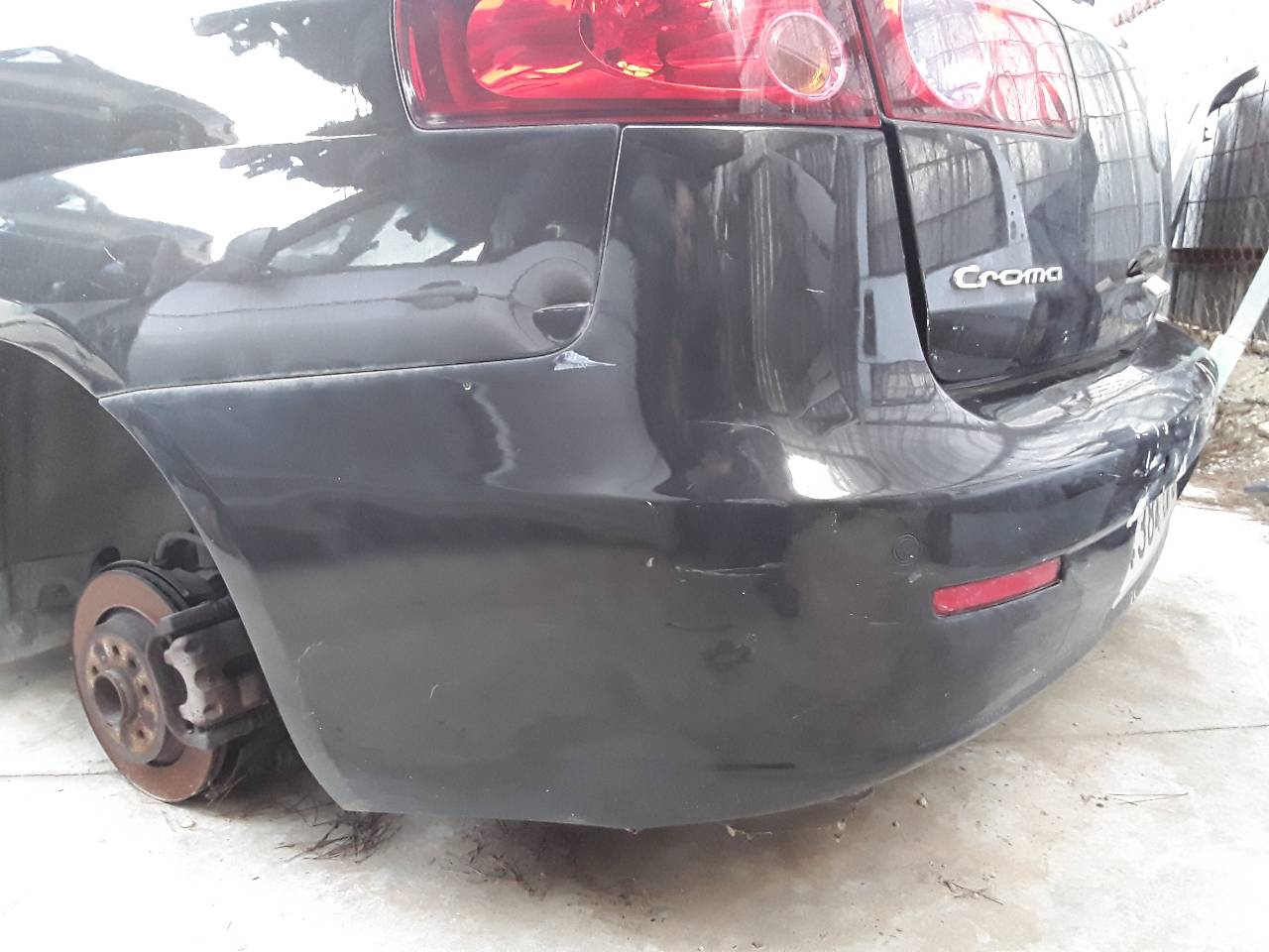 Paragolpes trasero, foto 1 de 4