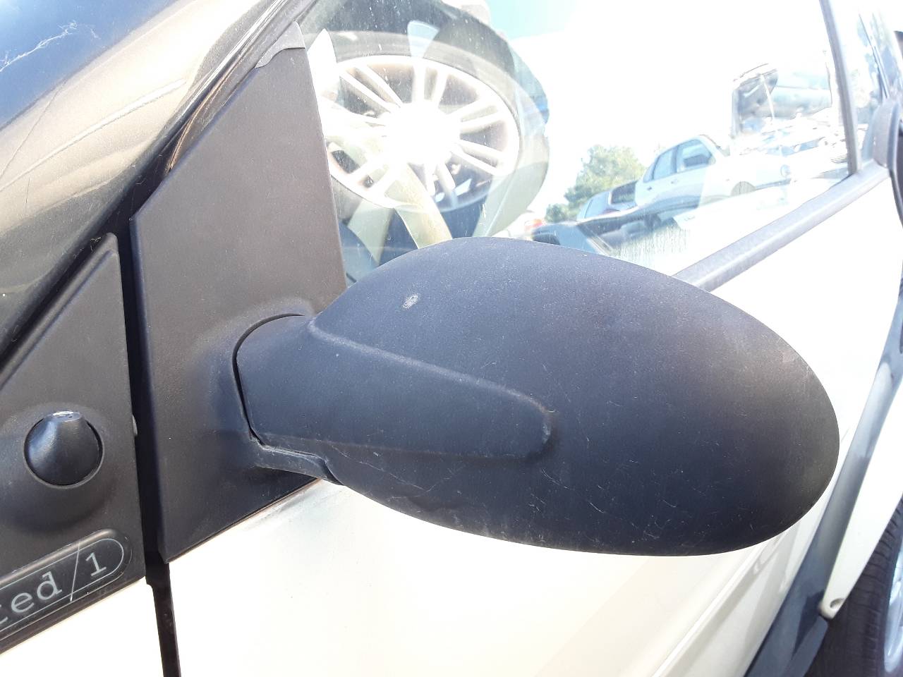 Retrovisor izquierdo, foto 1 de 5
