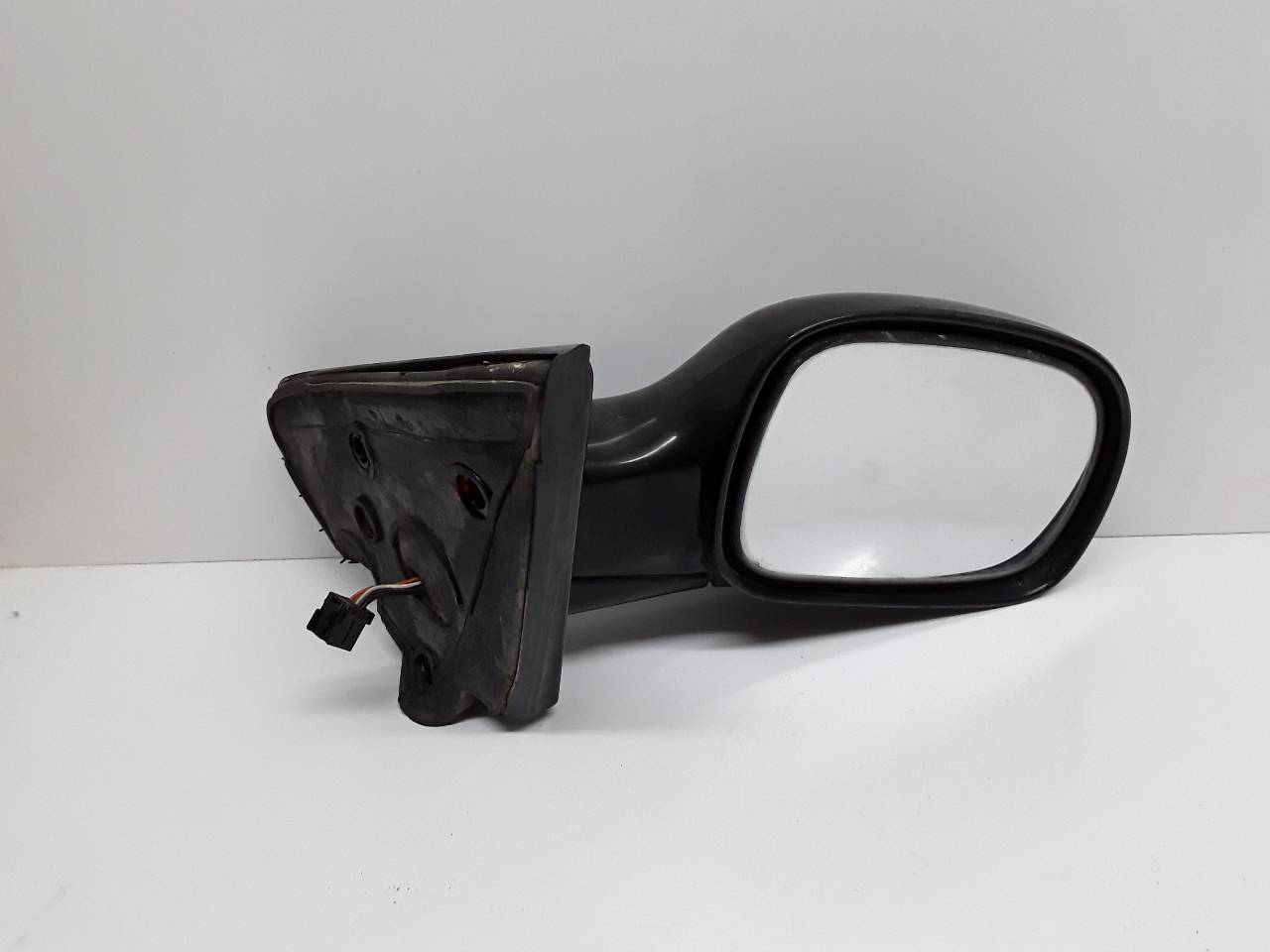 Retrovisor derecho, foto 1 de 3