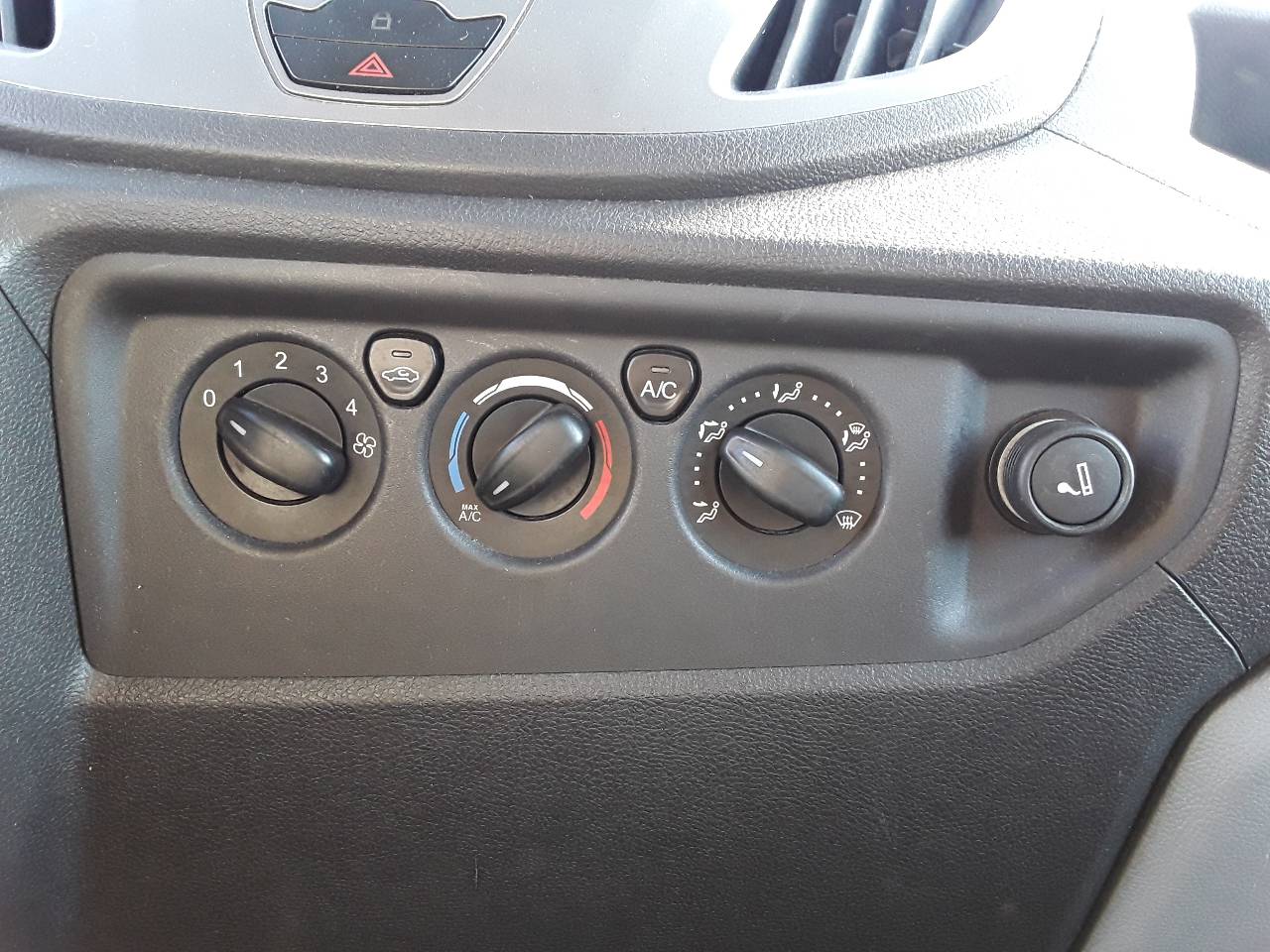Mando calefaccion / aire acondicionado