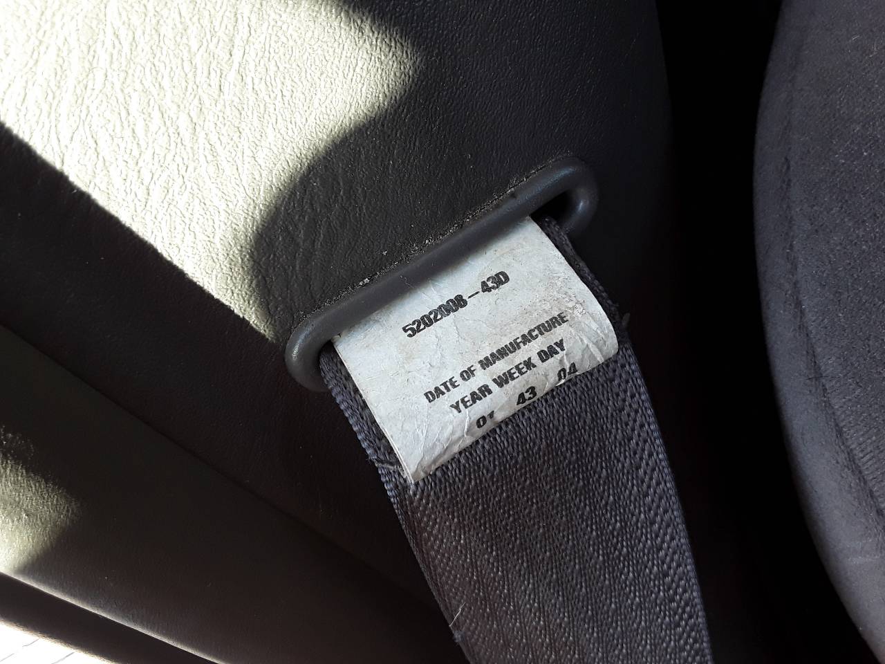 Cinturon seguridad trasero derecho, foto 1 de 2