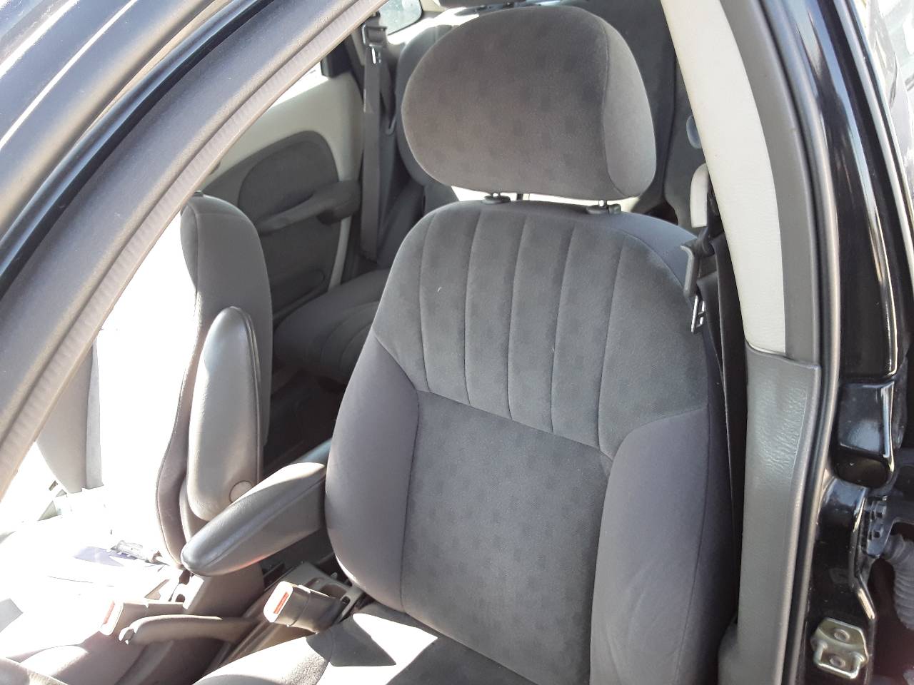 Asiento delantero izquierdo