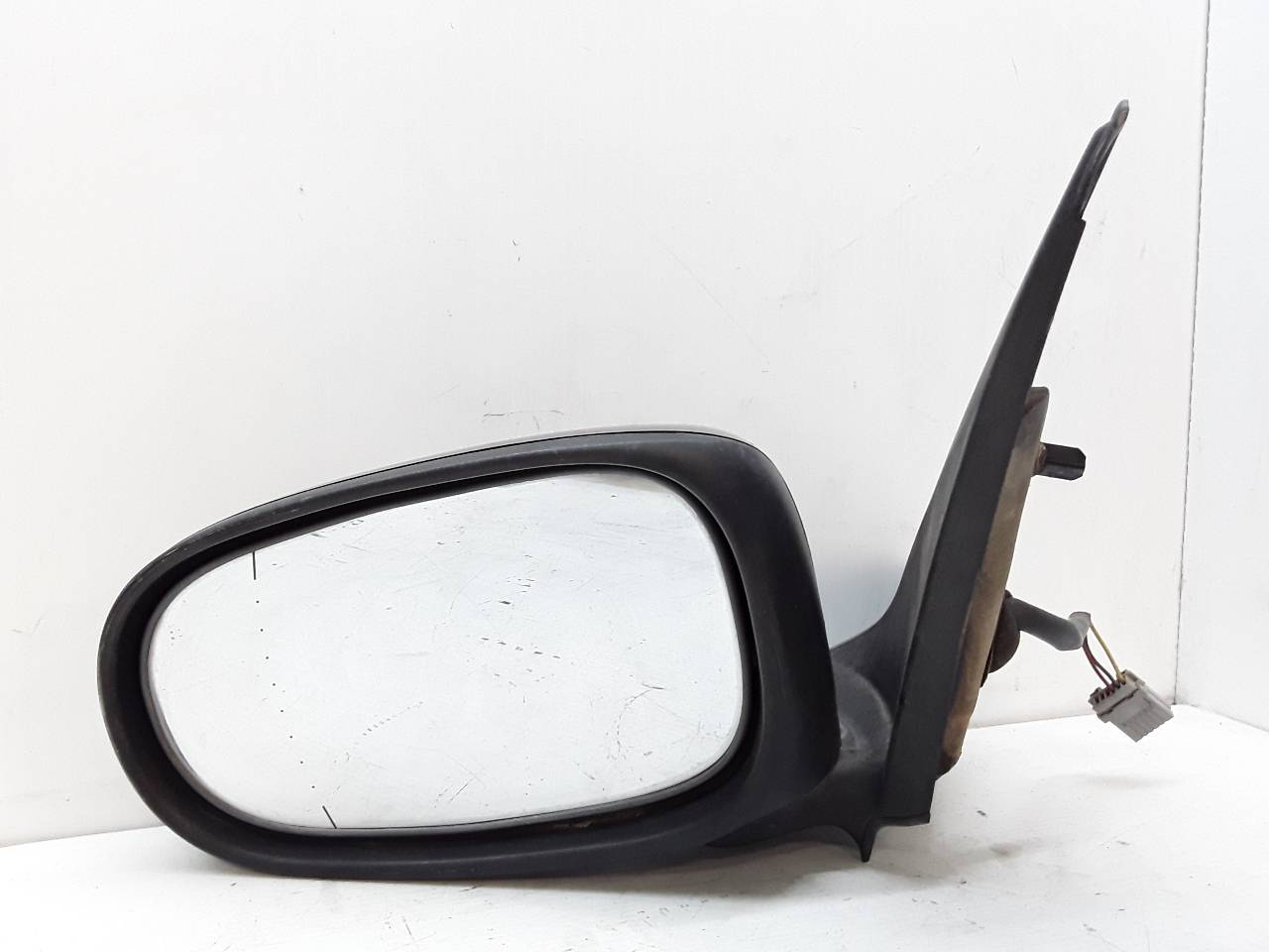 Retrovisor izquierdo