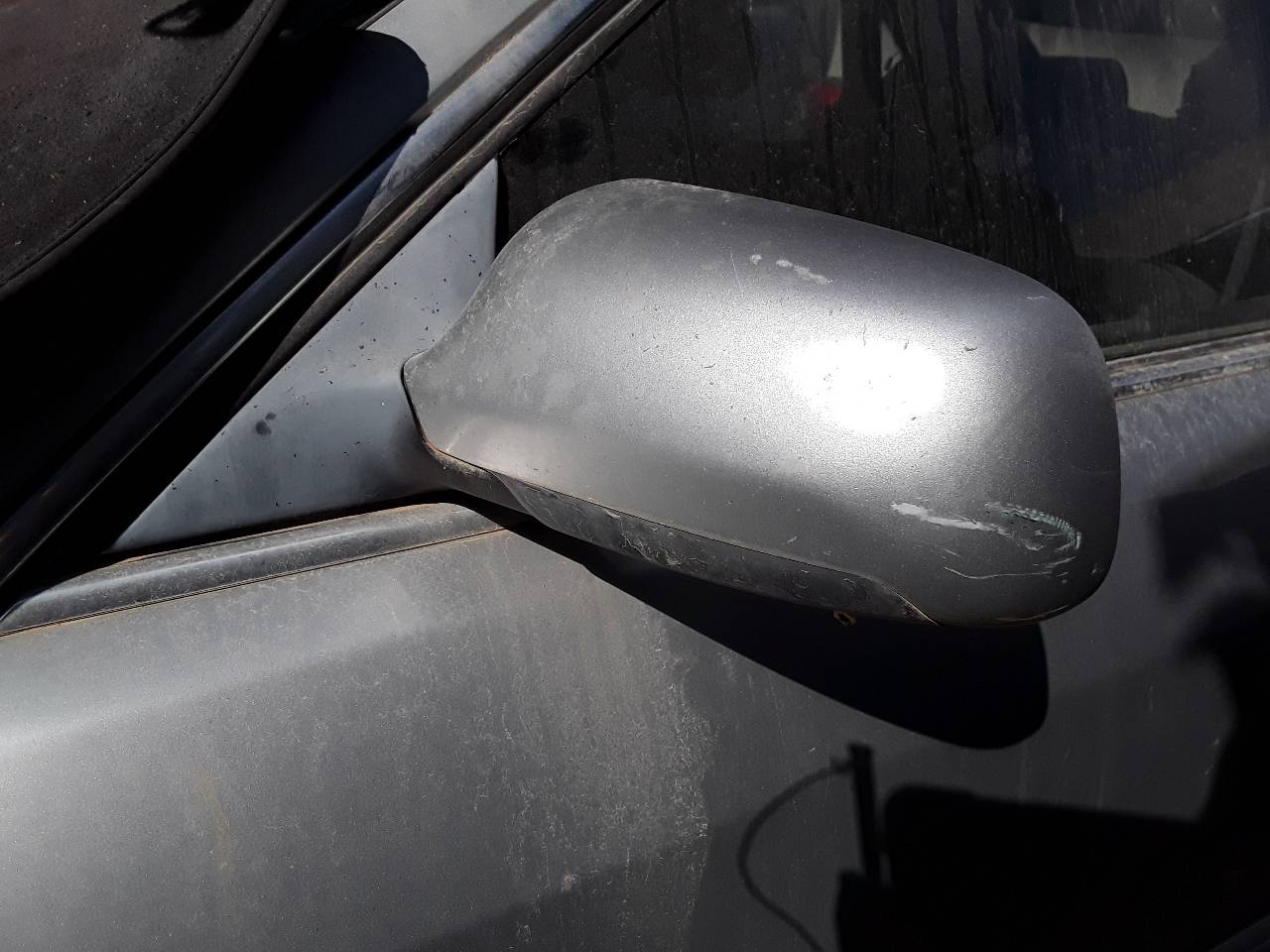 Retrovisor izquierdo