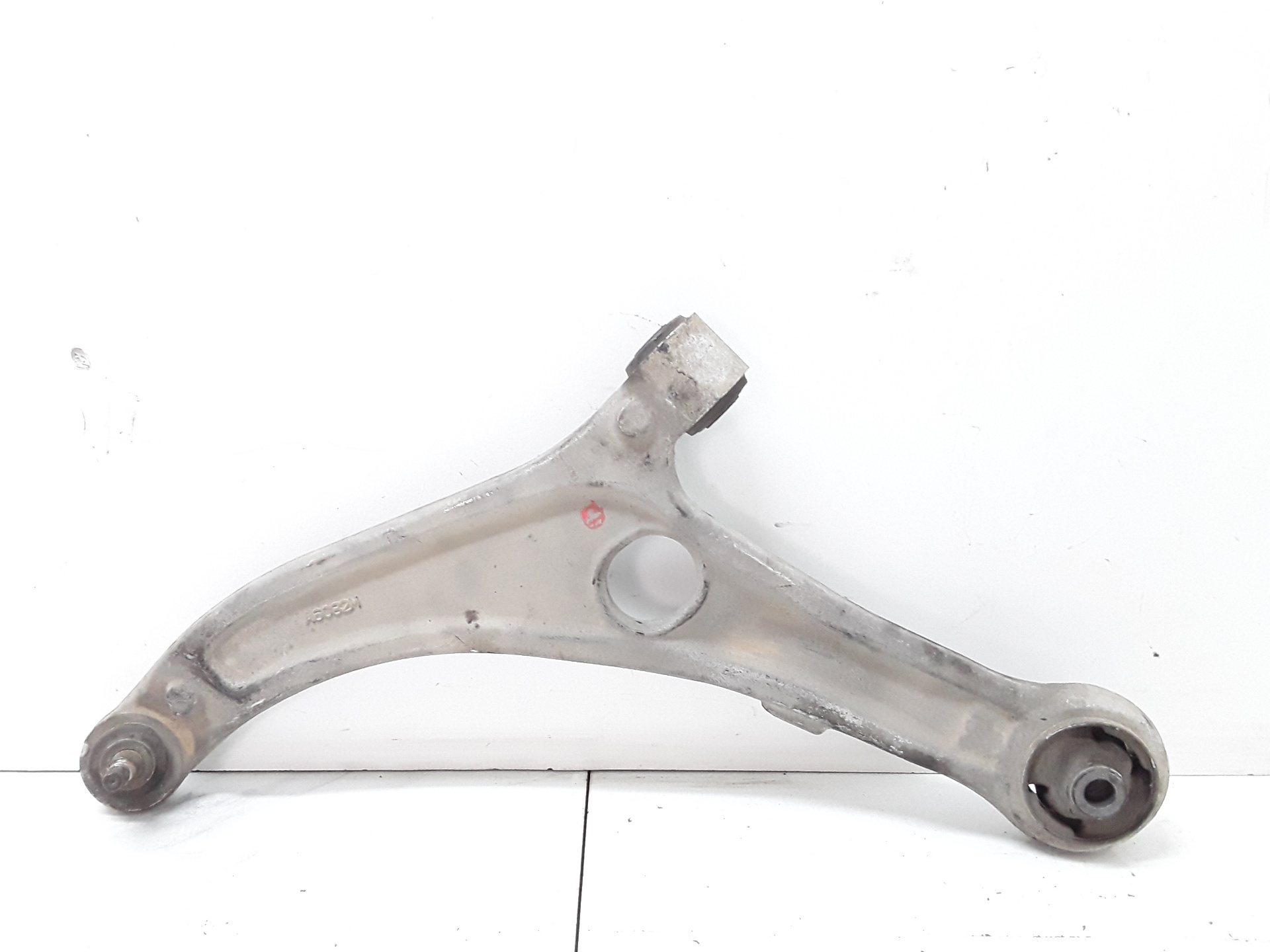Brazo suspension superior delantero izquierdo, foto 1 de 2