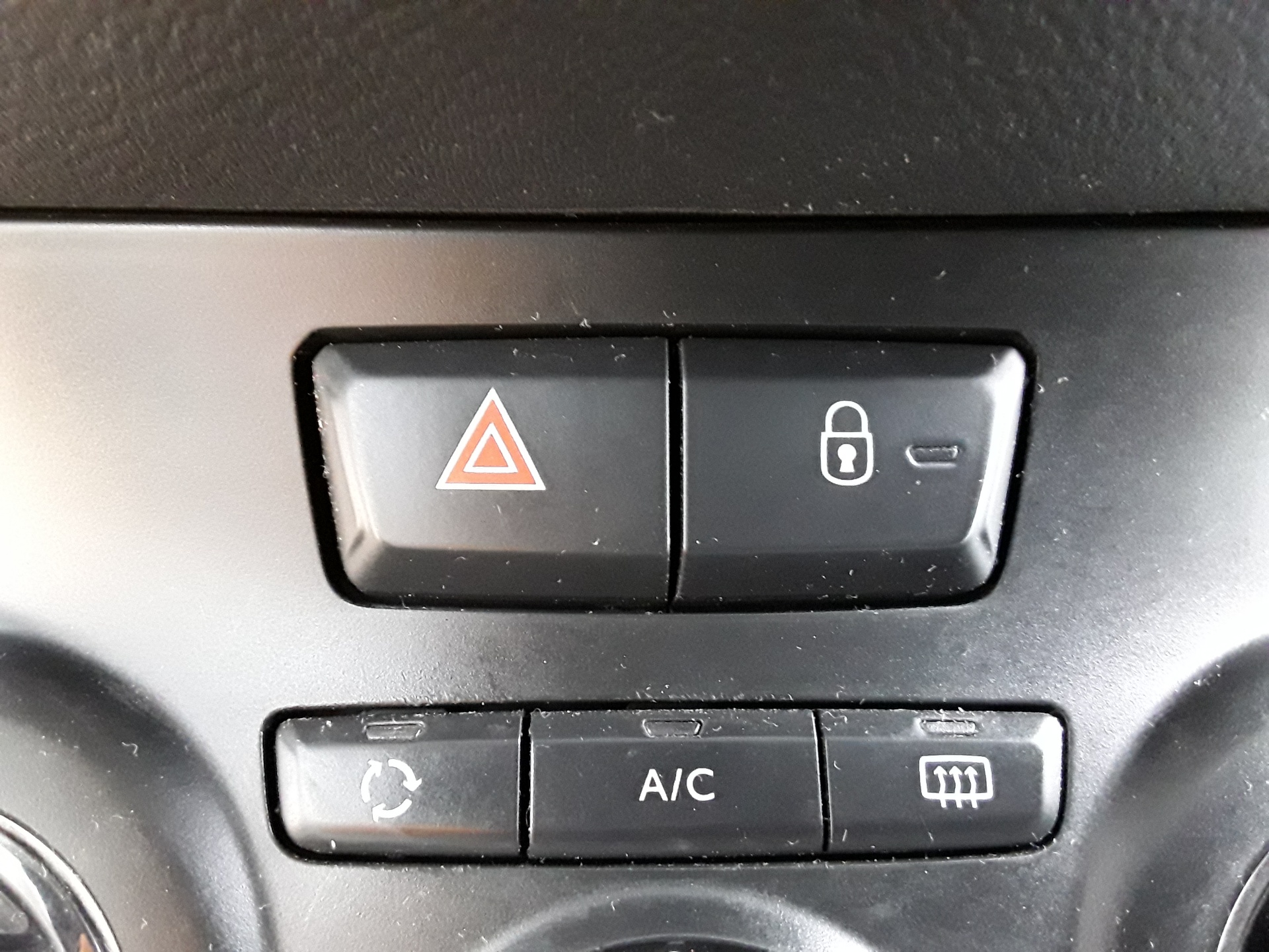 Warning, foto 1 de 1