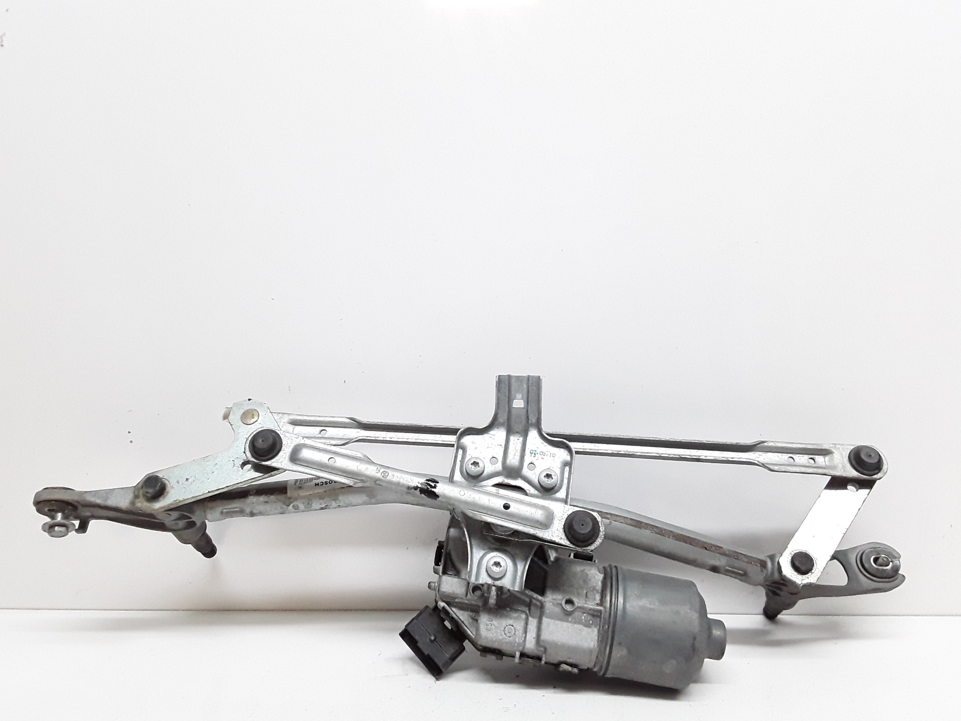 Motor limpia delantero