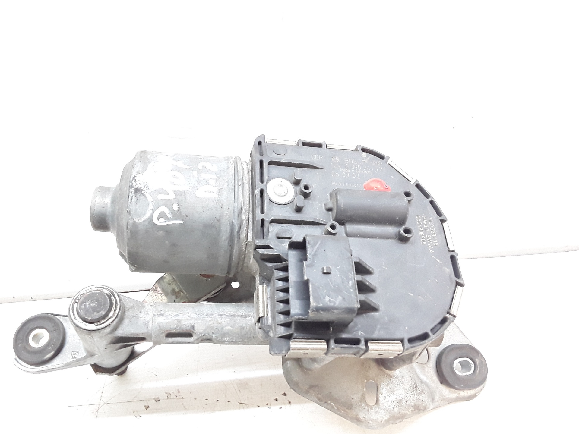 Motor limpia delantero