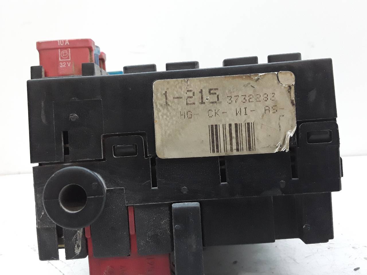 Caja reles / fusibles