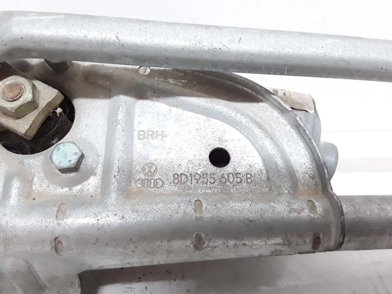 Motor limpia delantero, foto 1 de 4