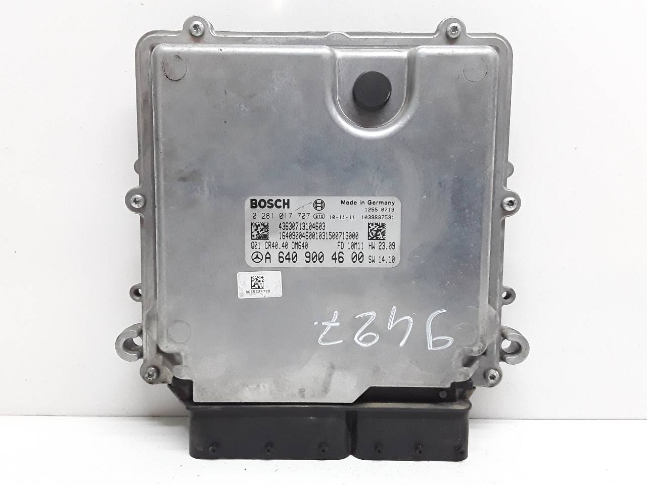 Engine control unit (ECU), photo 1 of 3
