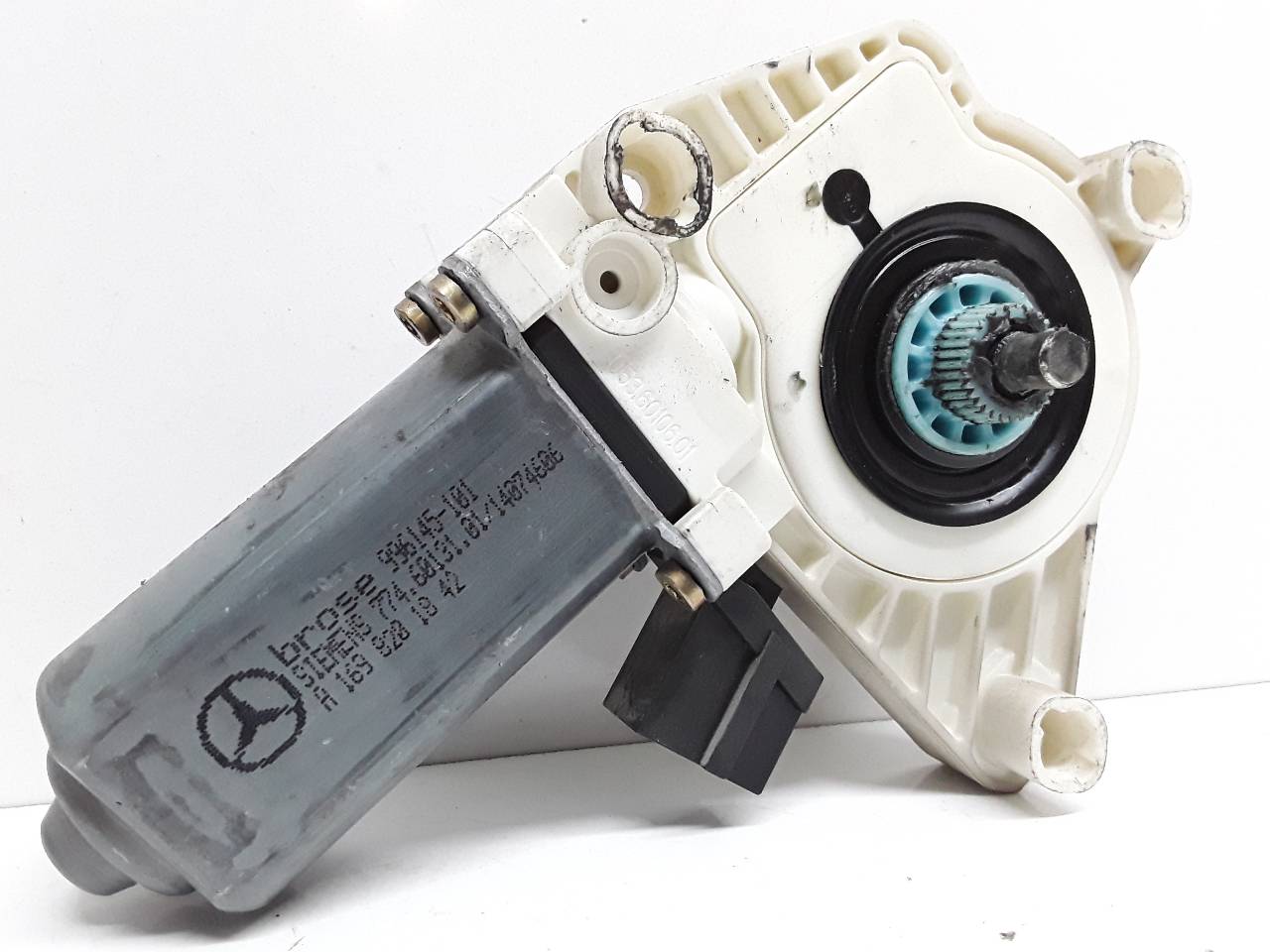 Motor elevalunas delantero derecho, foto 1 de 3