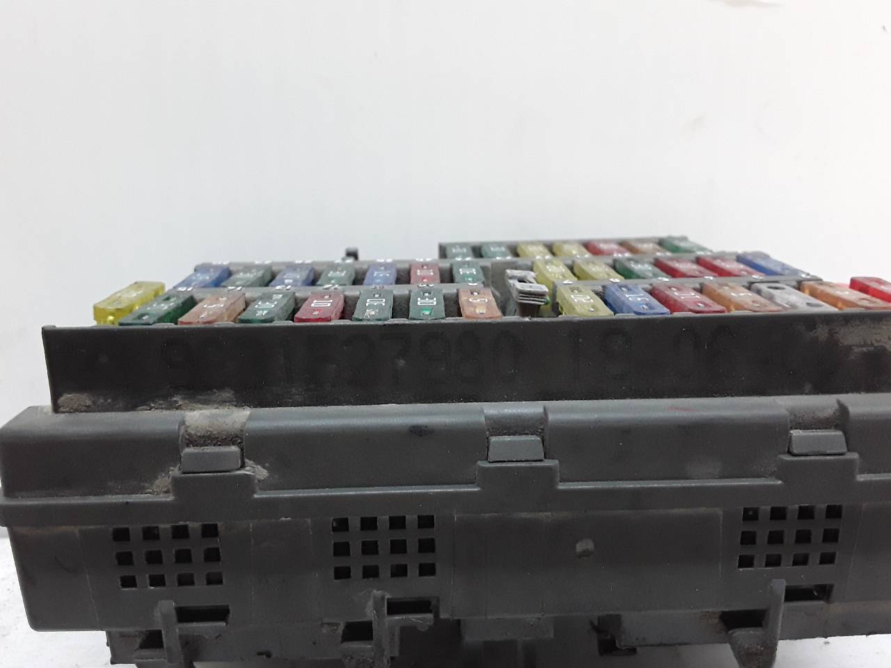 Caja reles / fusibles