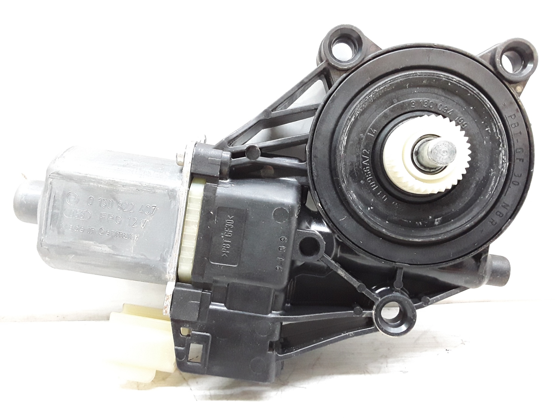 Motor elevalunas delantero derecho