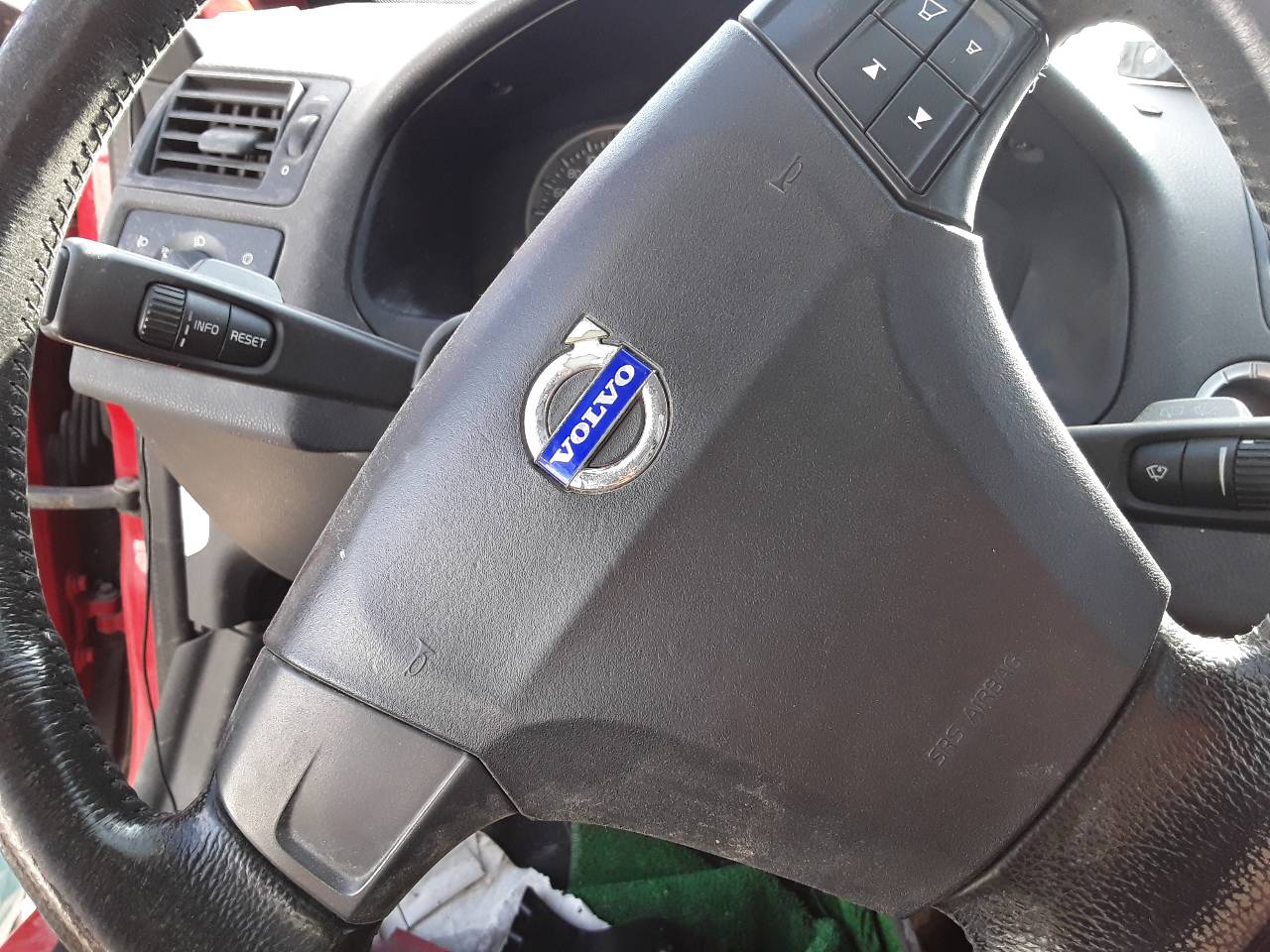 Front left airbag, photo 1 of 1