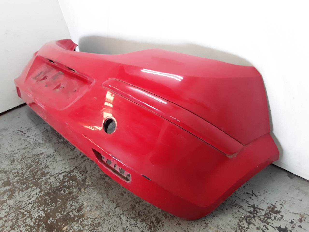 Paragolpes trasero